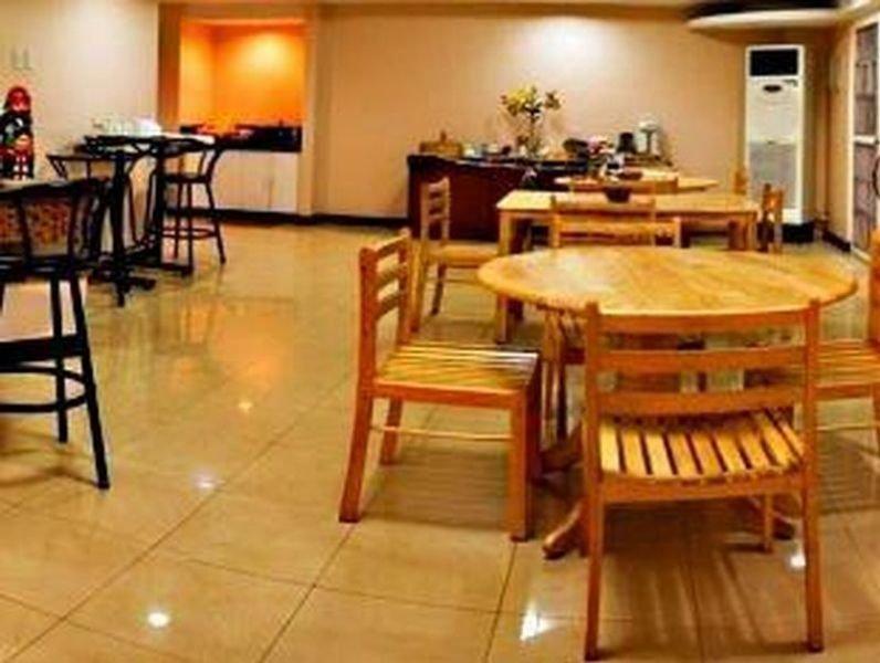 Casa Nicarosa Hotel And Residences Μανίλα Εξωτερικό φωτογραφία